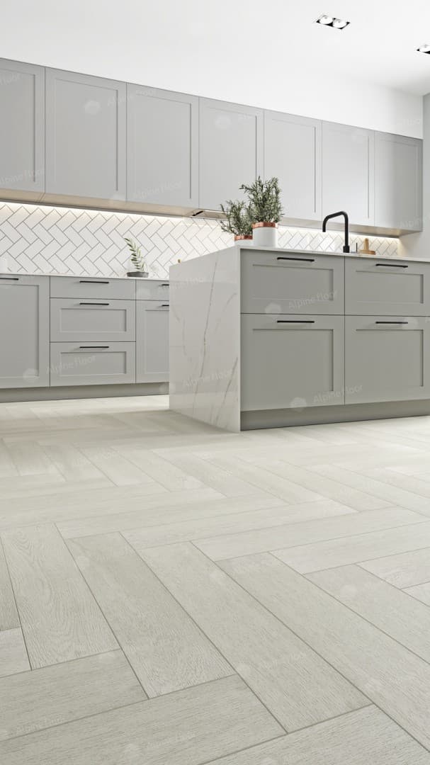 Кварц-виниловая плитка Alpine Floor Зимний Лес Eco 13-6